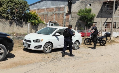 Recuperan vehículo con reporte de robo vigente en la colonia Magisterio