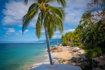 Vamos por más playas Blue Flag para Puerto Vallarta: Arturo Dávalos