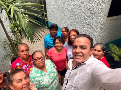 Juan Carlos Castro sigue visitando a los vallartenses; estuvo en La Aurora
