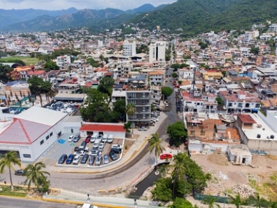 Interviene SEAPAL Vallarta en solución al desalojo de aguas freáticas en calle Guatemala