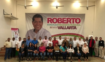 Líderes de colonias fortalecen la precandidatura Roberto González