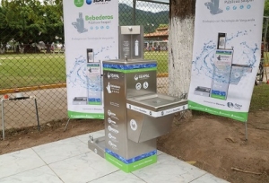 Inaugura Andrés el octavo Bebedero Público de Puerto Vallarta