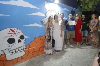 Inauguran murales en el Panteón 5 de Diciembre para celebrar el Día de Muertos