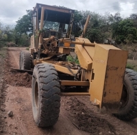 Atienden zonas rurales con trabajos de desazolve y rehabilitación de caminos