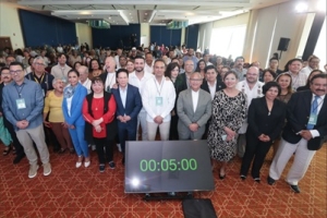 Encuentro médico en Vallarta reúne a más de 500 doctores de diferentes especialidades