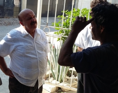 Recibiendo propuestas e inquietudes el Dr. Heriberto Sánchez continúa con sus visitas a la ciudadanía vallartense