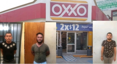 Atoran en Talpa a presuntos asaltantes del Oxxo del CUC; se habrían robado 85 mil pesos