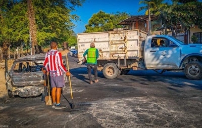 Refuerza Servicios Eficientes labores de limpieza en Puerto Vallarta