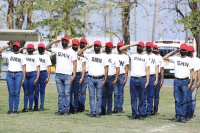 Atestigua alcalde la toma de protesta de los soldados del SMN