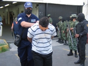 Absuelve Juzgado a José Luis “El Chiva” Valdivia y sus amigos; el ejército no pudo demostrar que llevaban armas y drogas