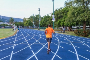 Concluyen rehabilitación de la Pista de Atletismo
