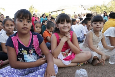 Invita DIF a convivir en ‘Cine al Aire Libre en Familia’