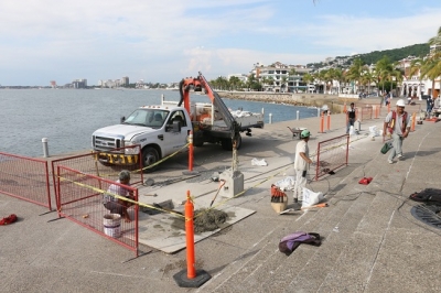 Iluminación escénica del Malecón y de templos fortalecerá al destino turístico