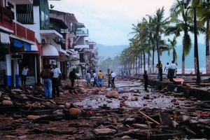 Fenómenos Naturales y Desastres Sociales en Sábados en la Ciencia