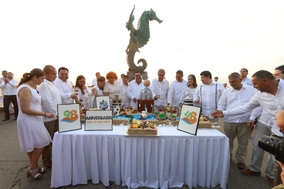 Puerto Vallarta celebró en grande su doble aniversario