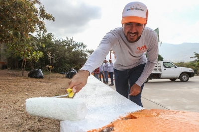 Transforman espacios públicos de 8 colonias de El Pitillal