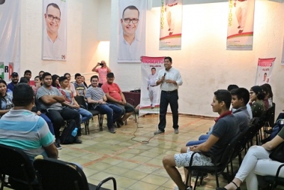 Los jóvenes están en la toma de decisiones: Mtro. Roberto González