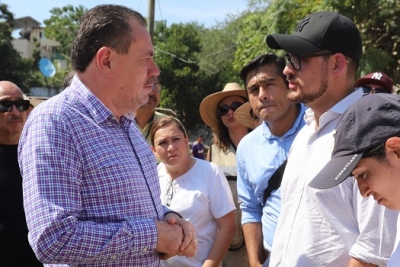 Jaime Cuevas y Román Meyer supervisan avance de obras