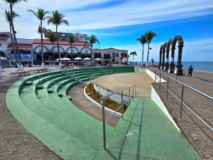 Frente al mar, une tu historia para siempre