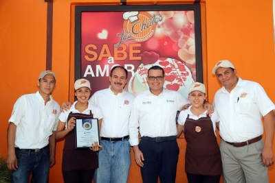 Certifica Seapal a Repostería Los Chatos