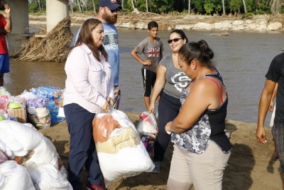 Se solidarizan vallartenses con familias de Cabo Corrientes y Tomatlán