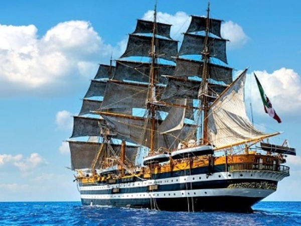 Esta semana llega el Amerigo Vespucci