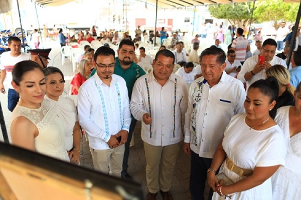 Puerto Vallarta y Compostela oficializan su hermanamiento