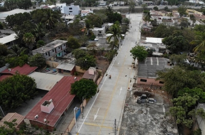 Entrega Jaime Cuevas calle Josefa Ortiz de Domínguez en Mezcales