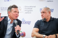 Participa Lemus en convivencia del exfutbolista Roberto Carlos con niños del Educational Football Program de la Fundación Real Madrid