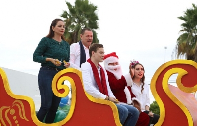 Increíble Desfile de Navidad para los niños de Bahía de Banderas