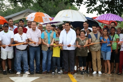 Inaugura Arturo Dávalos puente vehicular de El Cantón