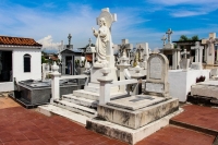 Por disposición oficial cerrarán cementerios municipales en PV