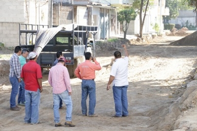 Supervisa Arturo Dávalos diversas obras en la ciudad