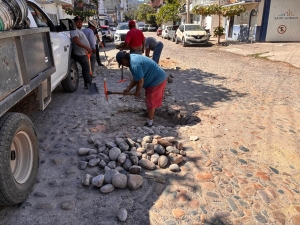 Aceleran trabajos preventivos y de rehabilitación de vialidades en Puerto Vallarta