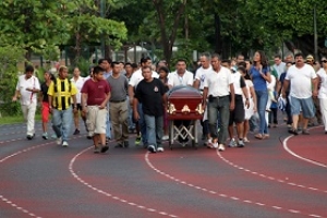 Emotiva despedida a Candelario Guerrero