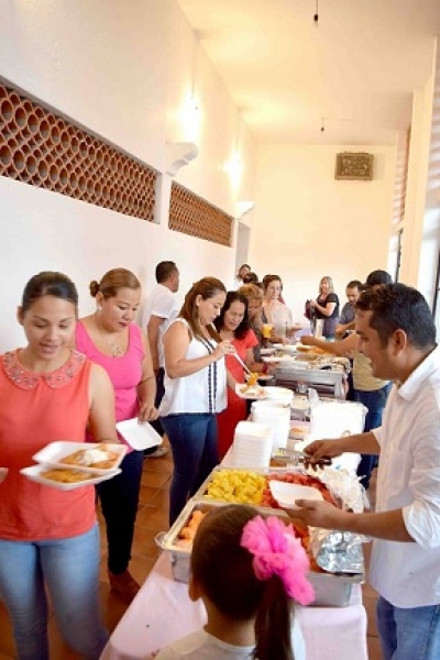 EXITOSO DESAYUNO MUJER, FORTALEZA DEL PARTIDO