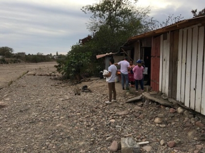 Vecinos de la  colonia San Esteban, en peligro por temporada de lluvias y ciclones