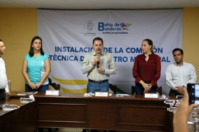 Instala Jaime Cuevas la Comisión Técnica de Catastro Municipal en Bahía de Banderas