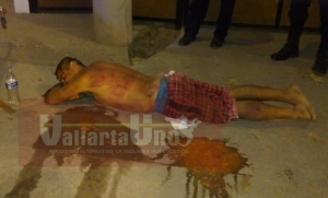 “Levantan” a lava autos de “Los Alcatraces” y le dan santa golpiza