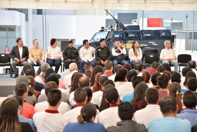 Alcalde de Mascota deja “plantado” al gobernador en inauguración de Base Regional de la FUR