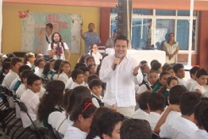 Un gobernador que quiere a Vallarta: PRI