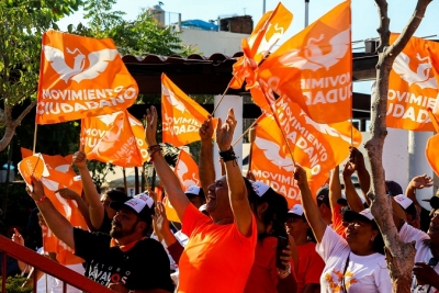 Las brigadas naranjas se proponen ganar las calles