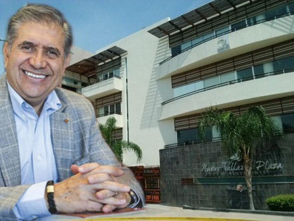 Notario beneficiado por Fox y Toño Echevarría, deja al garete la Notaría No. 31 de Nuevo Vallarta