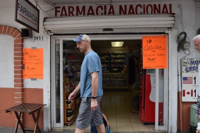 Farmacia de Olas Altas no venderá Coca Cola en dos meses, en protesta contra Trump