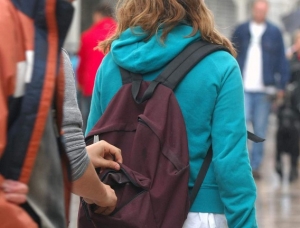 Agencia bilingüe recibe primeras 11 denuncias por delitos vs extranjeros