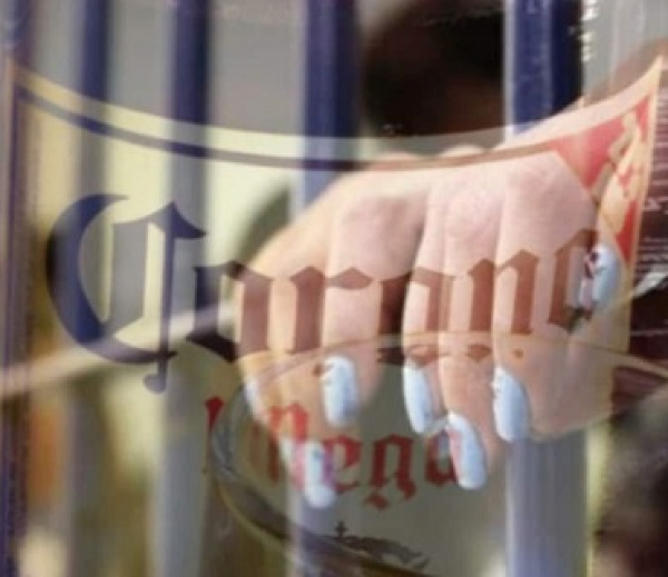 Detienen a doña bien jarras en el hotel Paraíso