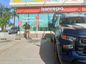 Comisaría aumenta la seguridad en bancos y plazas comerciales de Puerto Vallarta