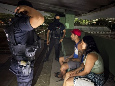 Operativo de vigilancia en unidades deportivas, parques y playas