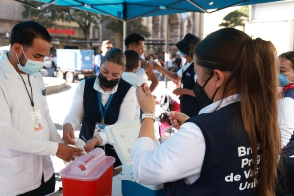 Lidera Jalisco cobertura de vacunación nacional contra sarampión en 2026