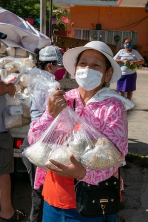 Más de 480 adultos mayores beneficiados a través de DIF Vallarta